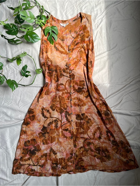 Vintage Dresses & Skirts - Vintage Button-Front Midi Dress | phoebe Buffay practicalmagic cottagecore